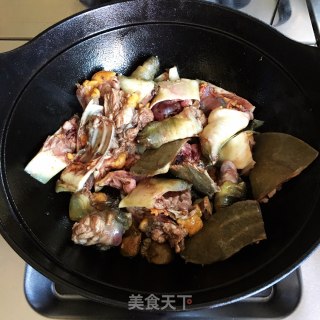 红烧甲鱼的做法步骤：1