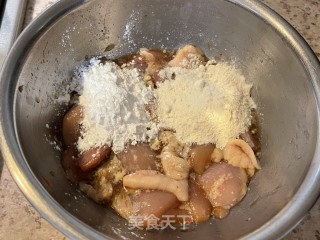 鸡腿菇煎鸡块的做法步骤：5