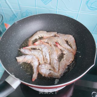 芹菜香辣虾的做法步骤：5