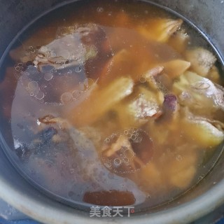 墨鱼老鸭汤的做法步骤：6