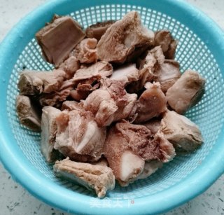 黄豆排骨汤的做法步骤：4