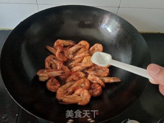 啤酒虾的做法步骤：9