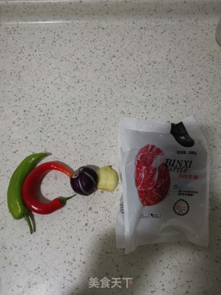 蚝油牛柳的做法步骤：1