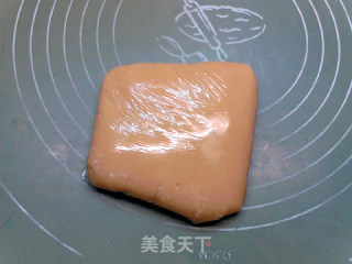 蔓越莓月饼的做法步骤：5