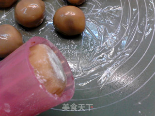 蔓越莓月饼的做法步骤：10