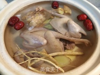 秋季第一大补汤～鸽子鲍鱼汤的做法步骤：4