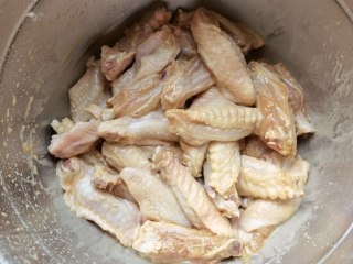 辣子鸡翅的做法步骤：6