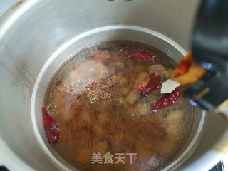 红烧牛腩的做法步骤：4