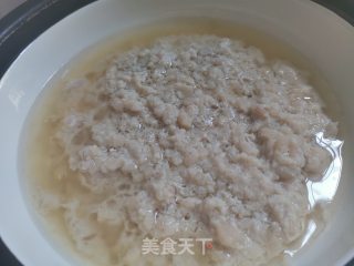 莲藕蒸肉饼的做法步骤：4