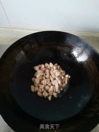 辣椒炒鸡丁的做法步骤：3