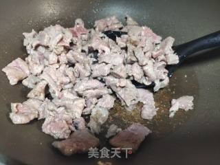 嫩姜炒牛肉的做法步骤：3