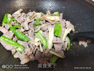 嫩姜炒牛肉的做法步骤：5