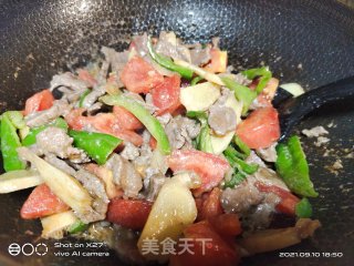 嫩姜炒牛肉的做法步骤：8