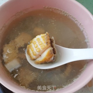 鲍鱼汤的做法步骤：3