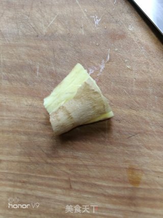 番茄龙骨汤的做法步骤：3
