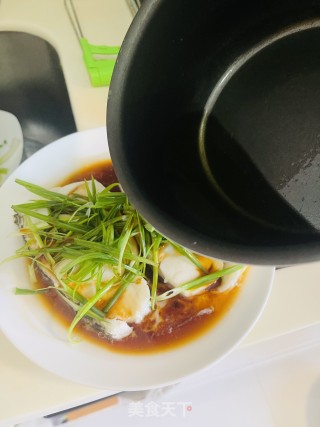 蒸鳕鱼的做法步骤：5