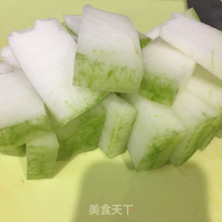 大排西红柿烧冬瓜的做法步骤：1