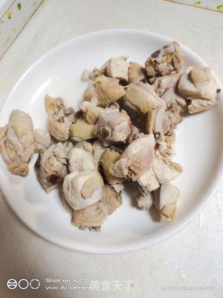 豆角焖土豆鸡肉的做法步骤：3