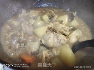 咖喱土豆焖鸡的做法步骤：7