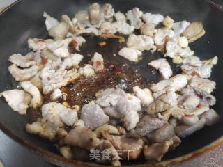 肉片炒莲藕的做法步骤：2