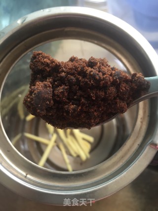 姜红茶的做法步骤：4