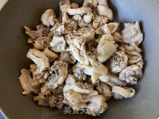 柴鸡炖土豆的做法步骤：6