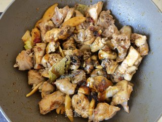 柴鸡炖土豆的做法步骤：8