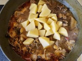 柴鸡炖土豆的做法步骤：13