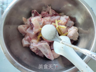 木耳蒸鸡的做法步骤：4