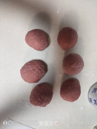 红曲豆沙面包的做法步骤：3