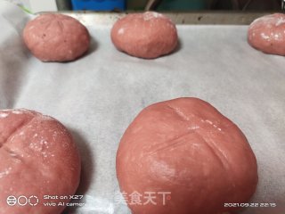 红曲豆沙面包的做法步骤：6