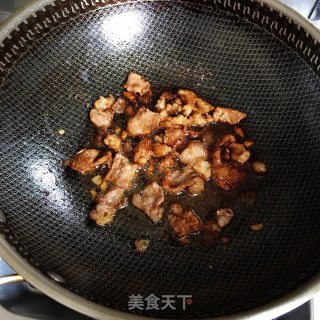木耳菜花炒肉的做法步骤：4