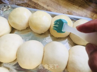 牛奶小餐包的做法步骤：7