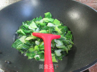 香肠炒青菜的做法步骤：6
