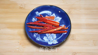 小河鱼贴饼子的做法步骤：7
