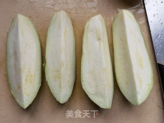 蒜蓉辣酱拌茄子的做法步骤：3