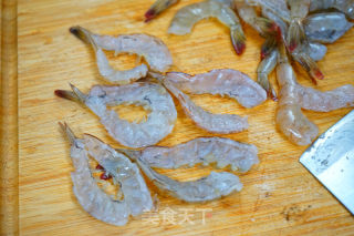 蒜蓉粉丝蒸虾之玉米排骨汤的做法步骤：9