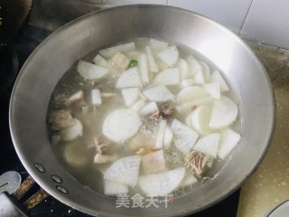 羊小排萝卜汤的做法步骤：6