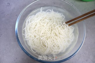 葱油面的做法步骤：7