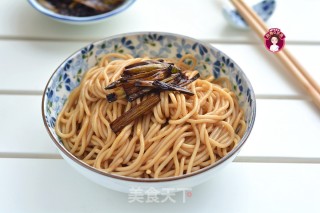 葱油面的做法步骤：9