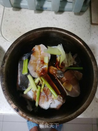 飘香焖鱼块的做法步骤：4