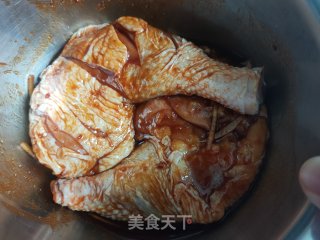 奥尔良焖鸡腿的做法步骤：5