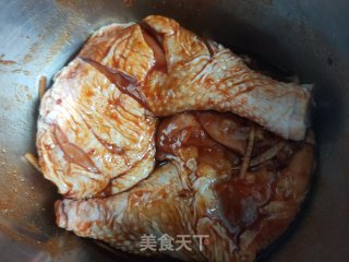 奥尔良焖鸡腿的做法步骤：6