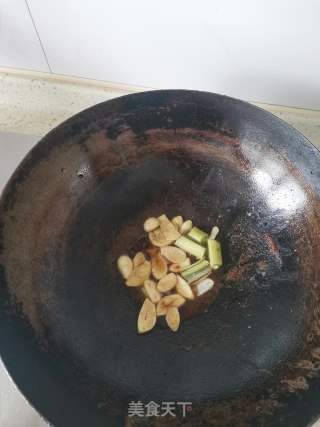 红烧带鱼的做法步骤：4