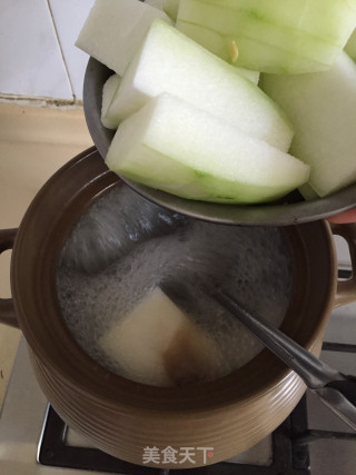 小白冬瓜龙骨汤的做法步骤：7