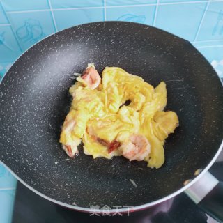 虾仁滑蛋的做法步骤：11