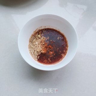 绿豆芽拌荞麦面的做法步骤：3