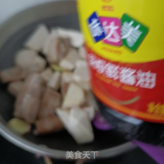 “润燥好汤”芋头排骨汤的做法步骤：9