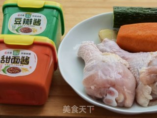 酱爆鸡丁的做法步骤：1