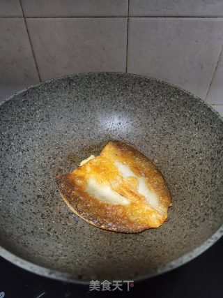 香煎虱目鱼肚的做法步骤：3